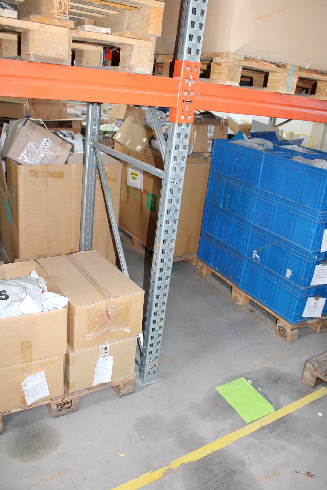 Raklapos állvány 12