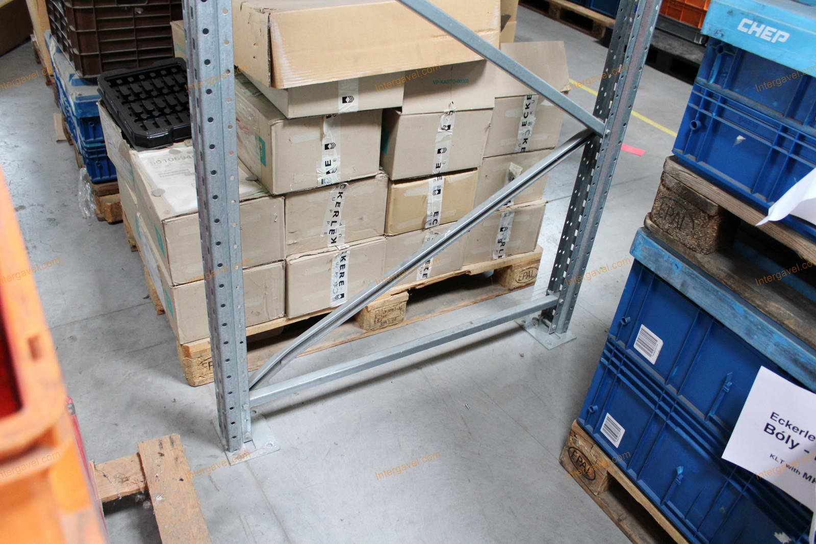 Raklapos állvány 18