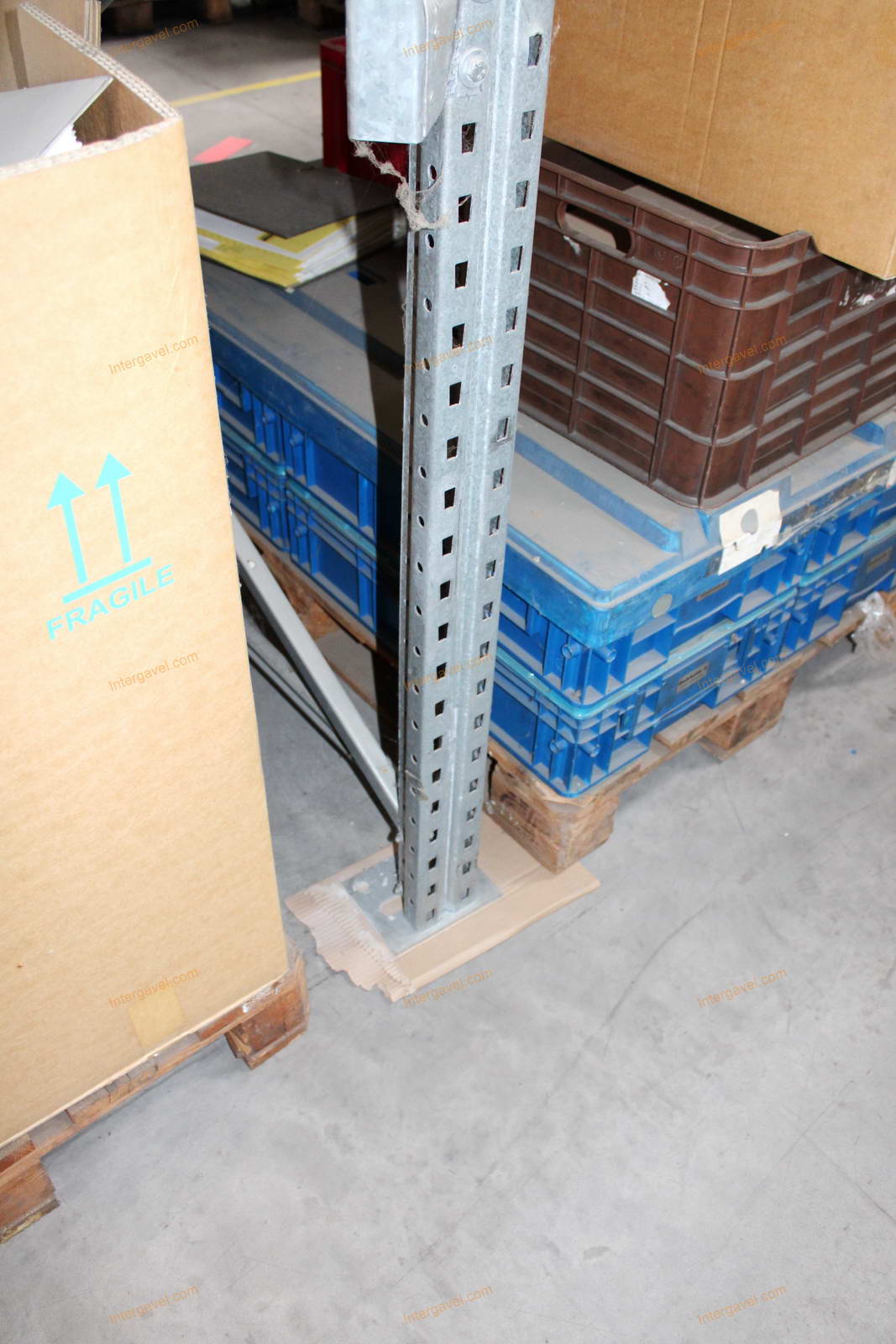 Raklapos állvány 21