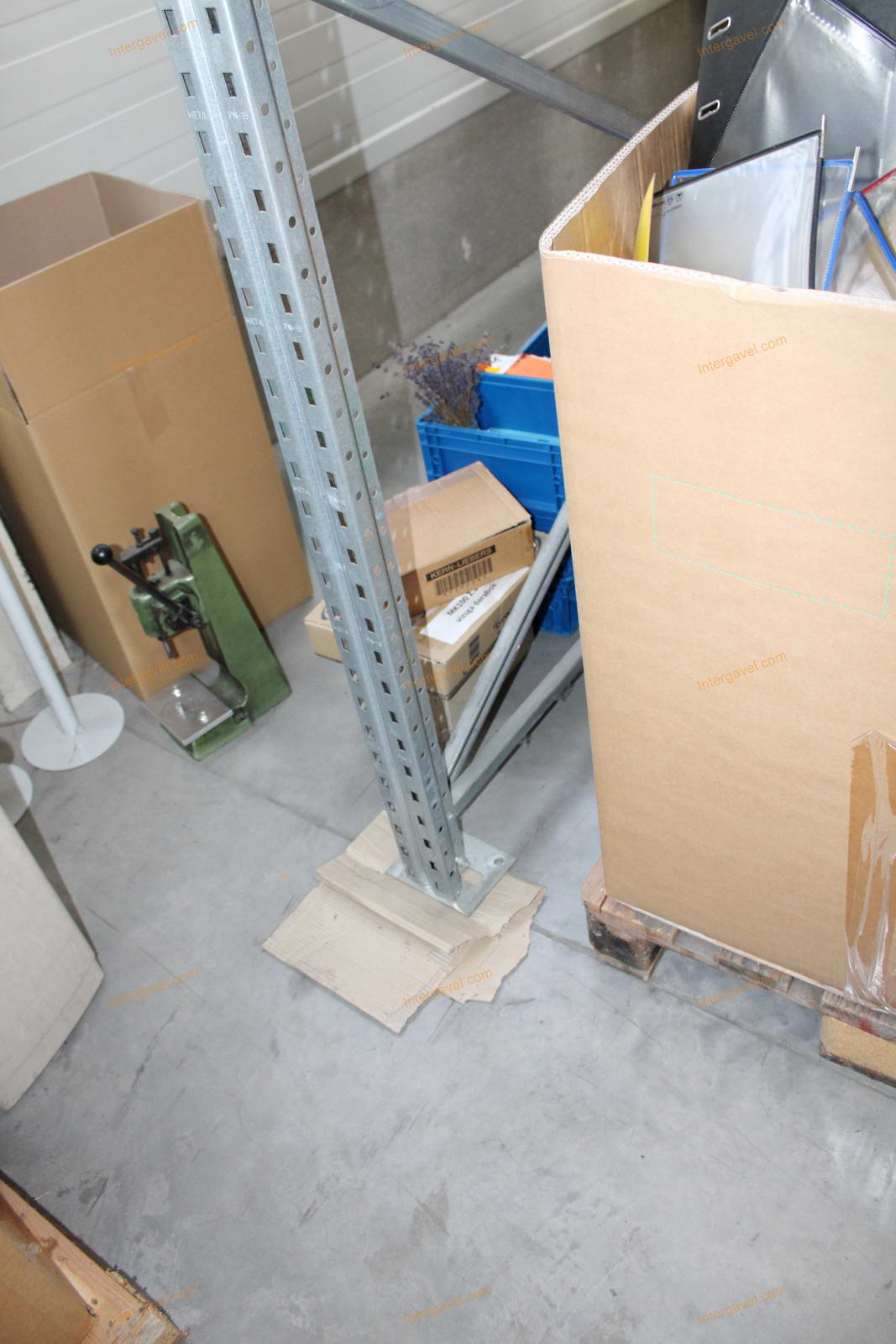 Raklapos állvány 22