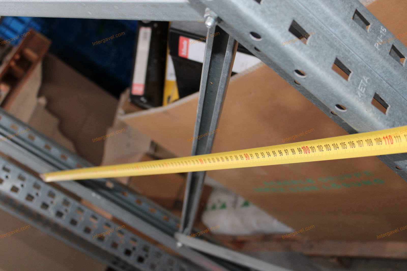 Raklapos állvány 23