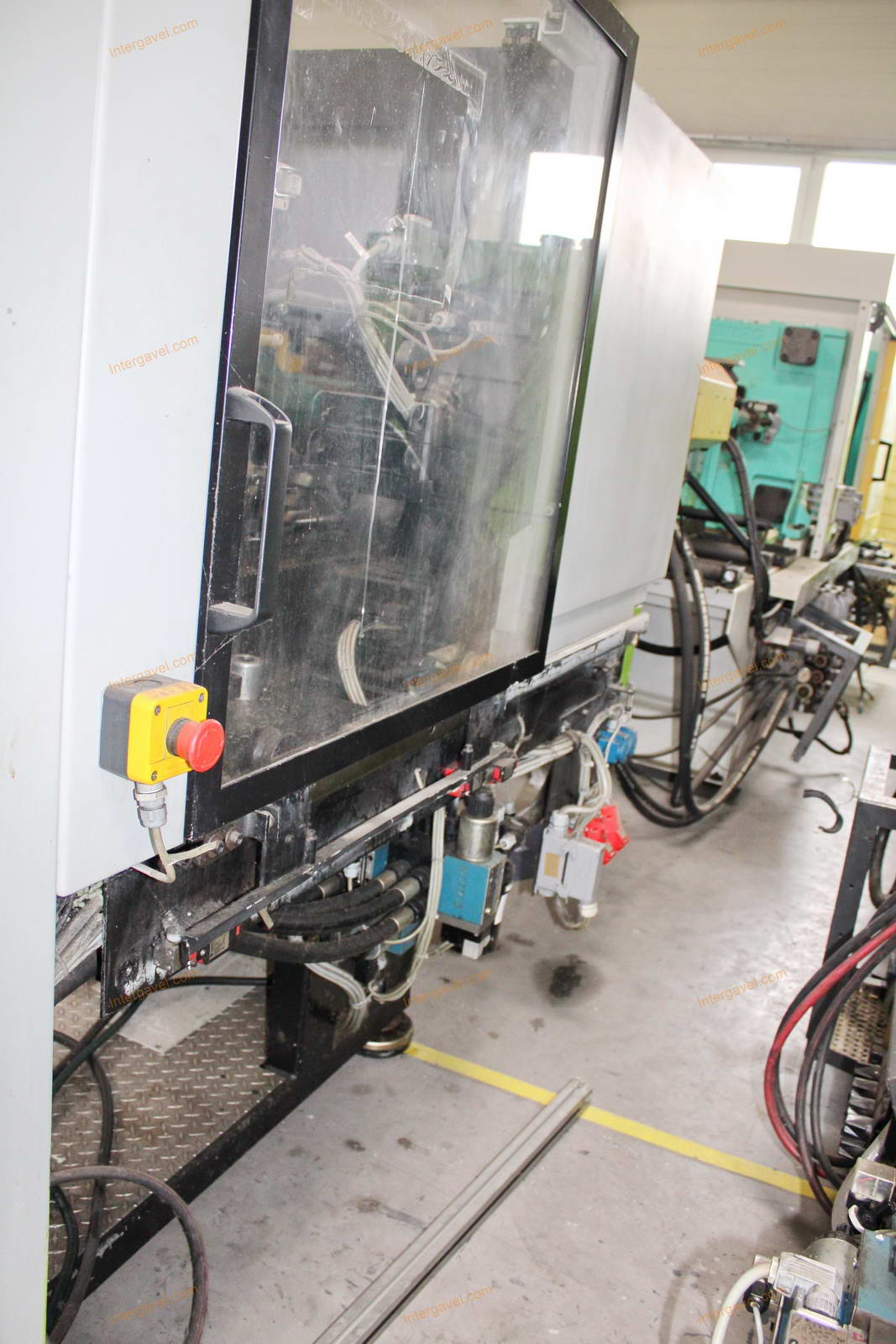 Fröccsöntő gép 14