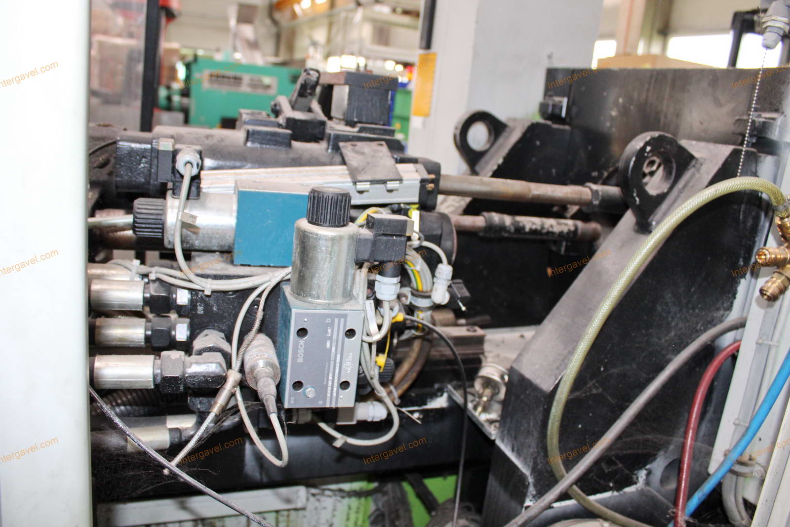 Fröccsöntő gép 17