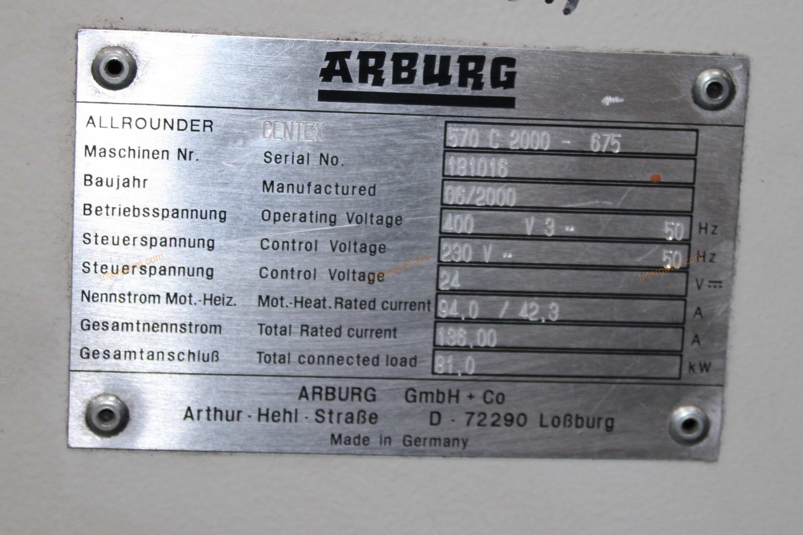 Fröccsöntő gép 2