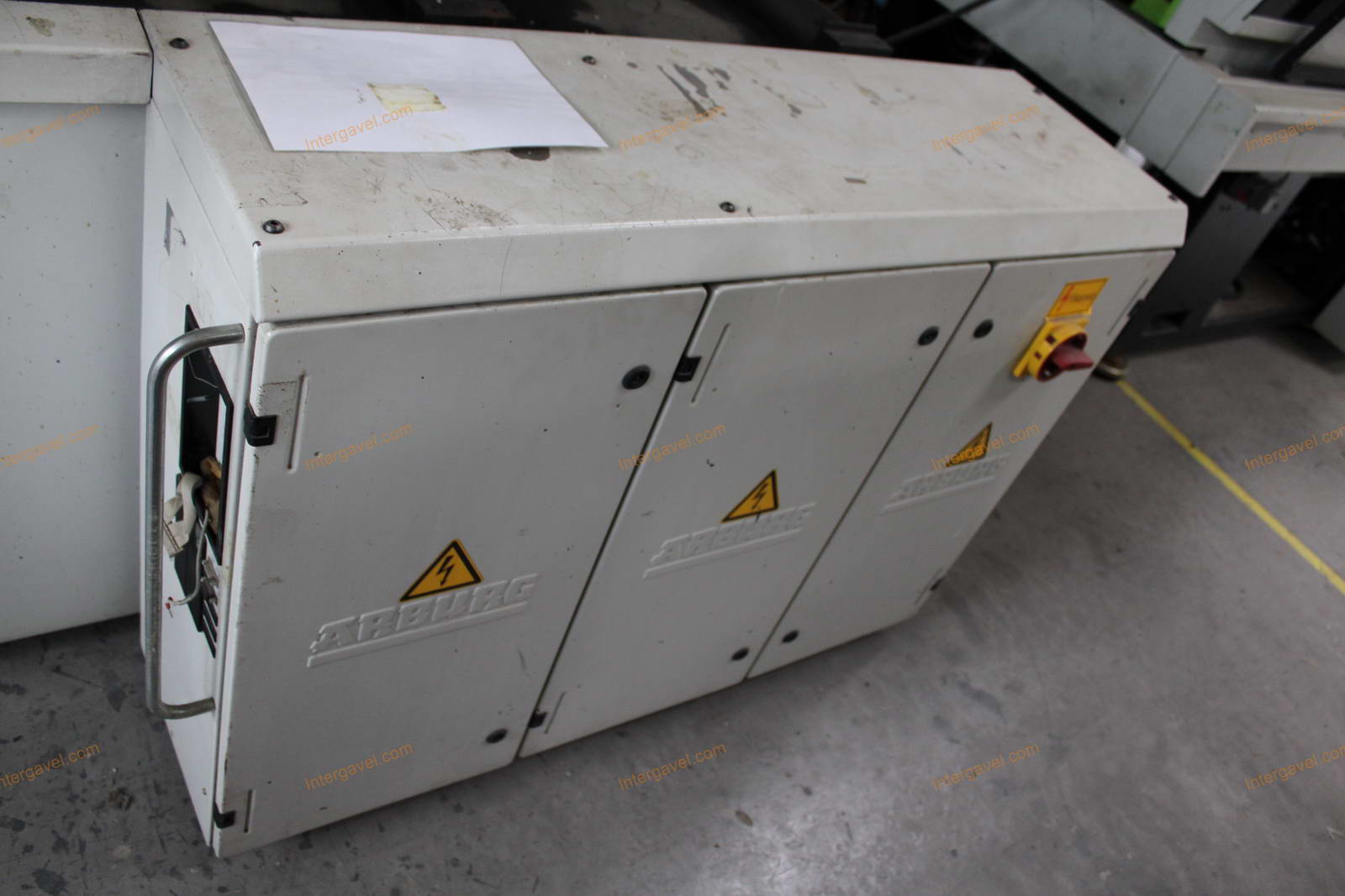 Fröccsöntő gép 8