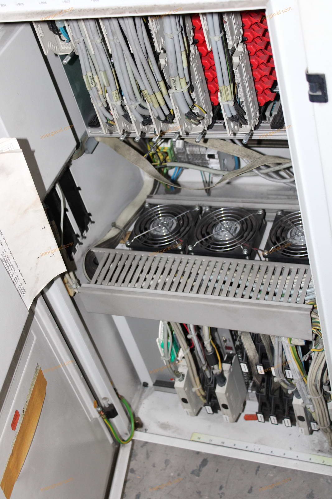 Fröccsöntő gép 10