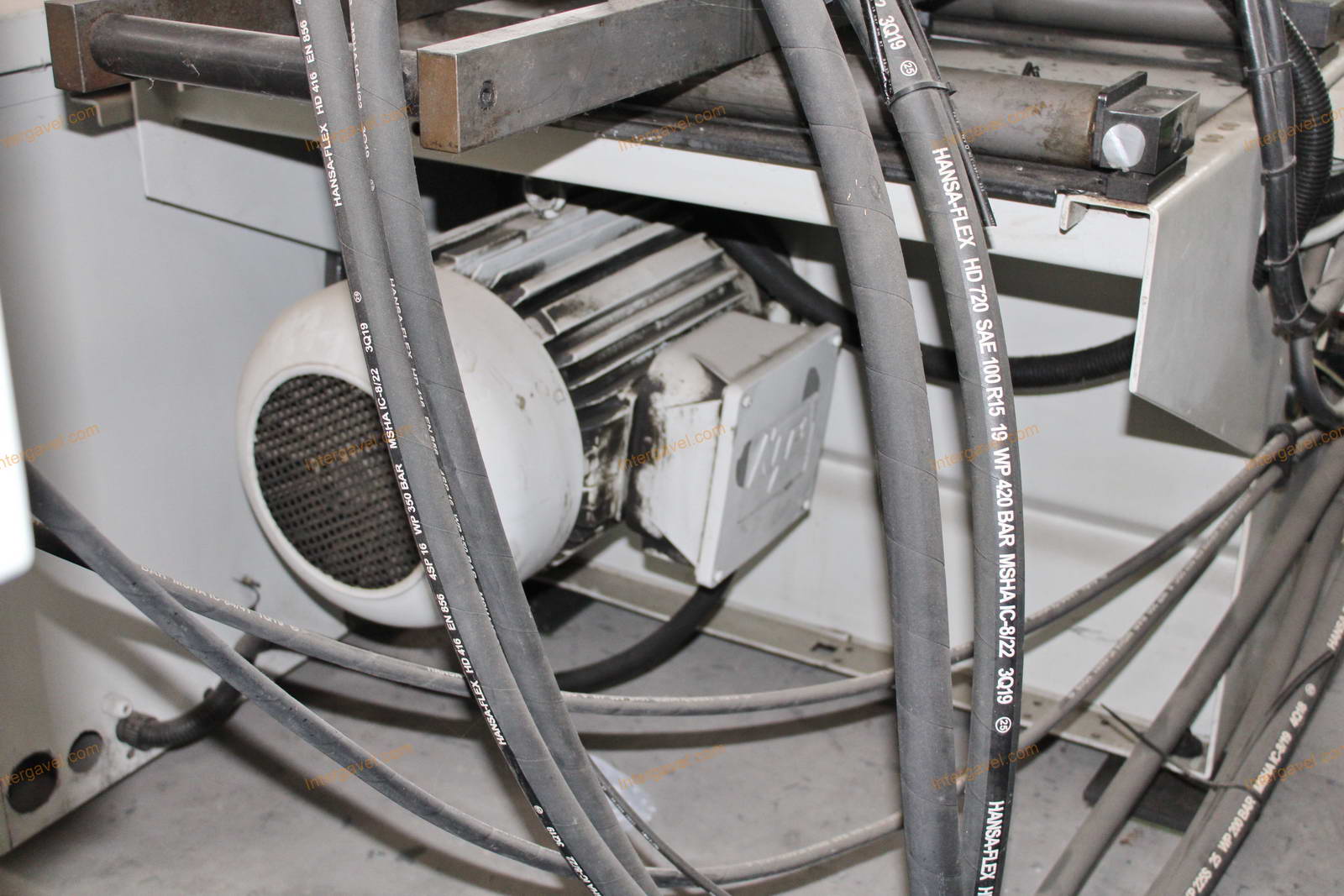 Fröccsöntő gép 14