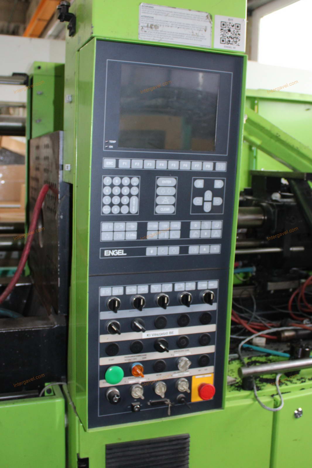 Fröccsöntő gép 3