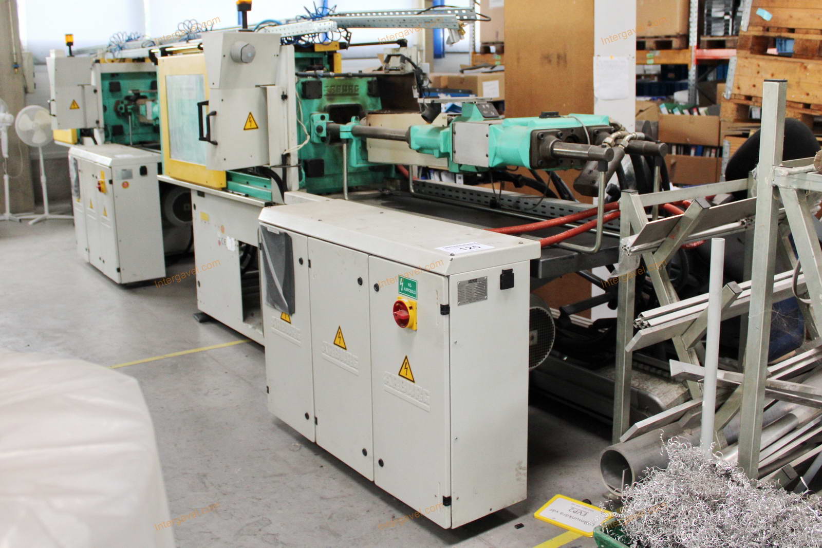 Fröccsöntő gép 3