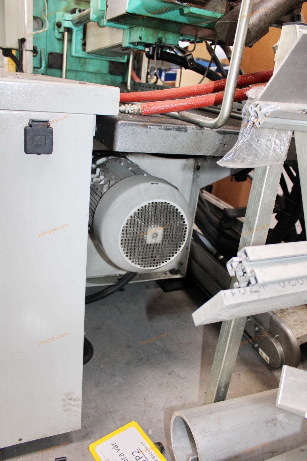 Fröccsöntő gép 13