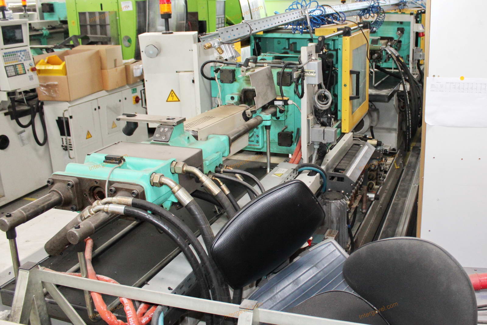 Fröccsöntő gép 14