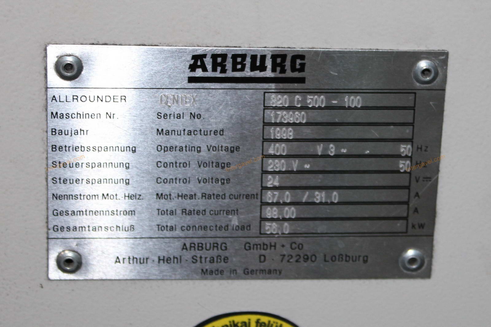 Fröccsöntő gép 2