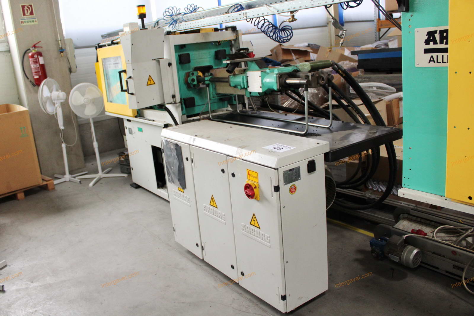 Fröccsöntő gép 3