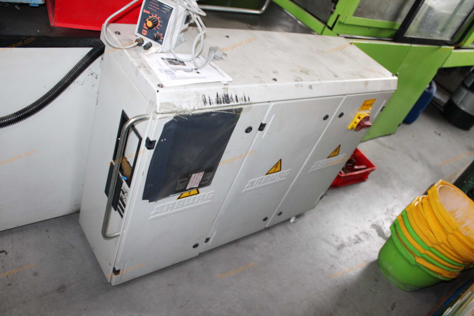 Fröccsöntő gép 13