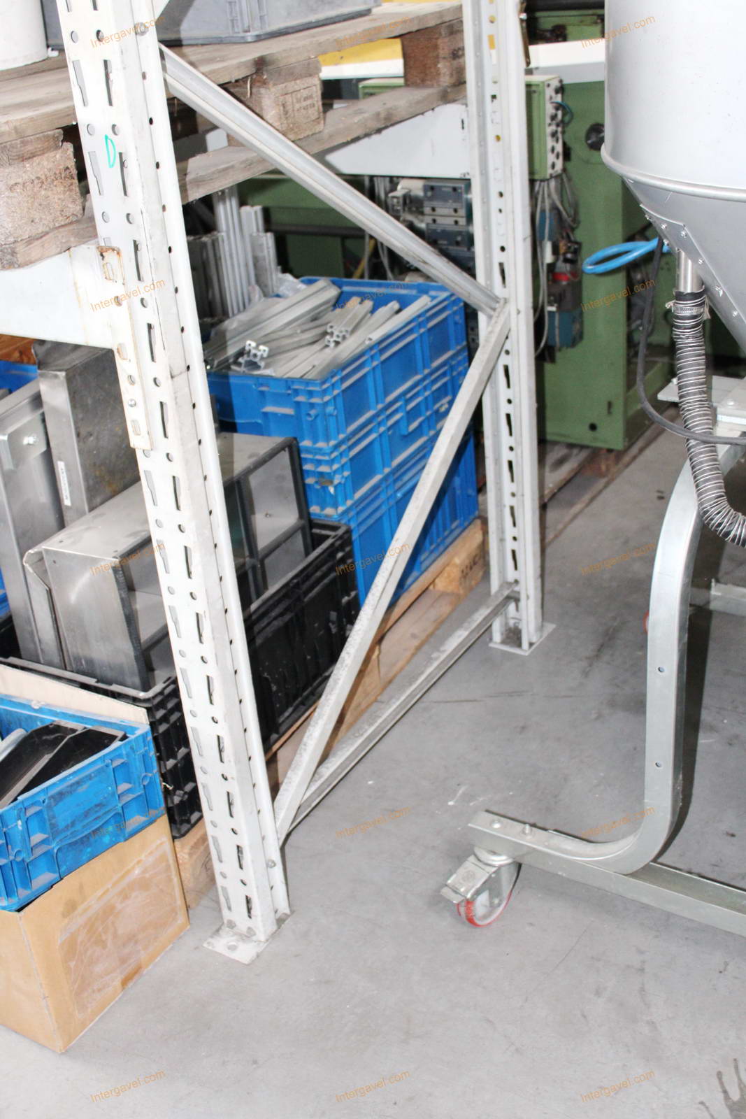 Raklapos állvány és alkatrészek 4