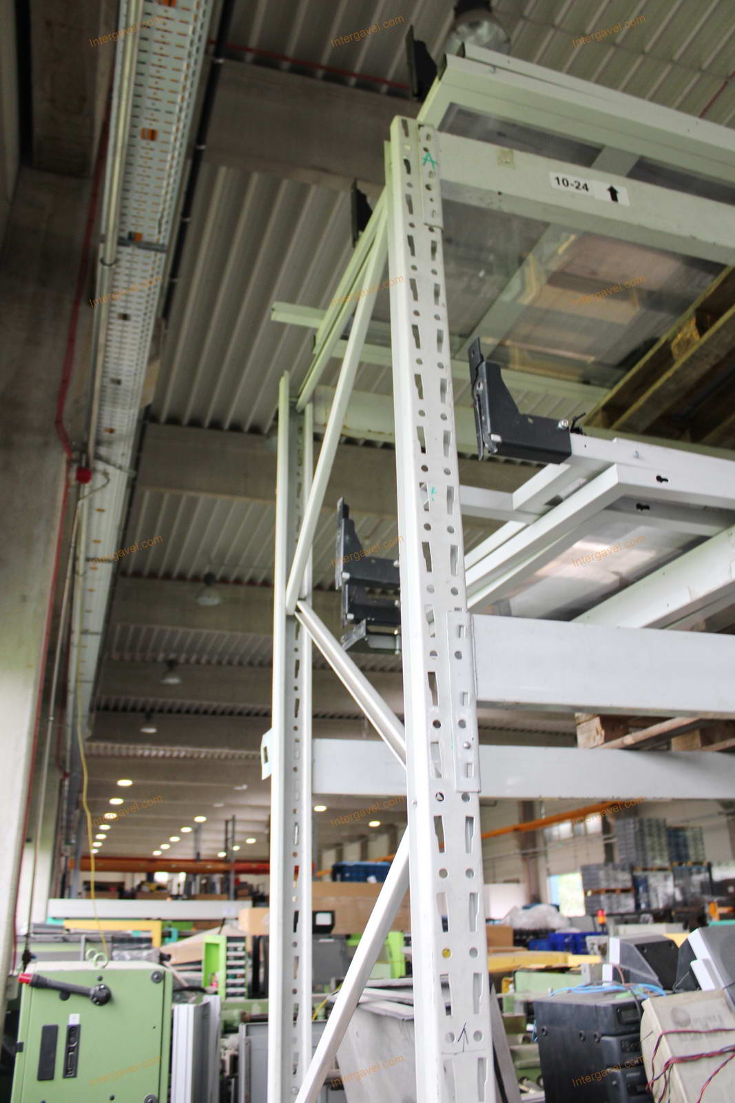 Raklapos állvány és alkatrészek 13