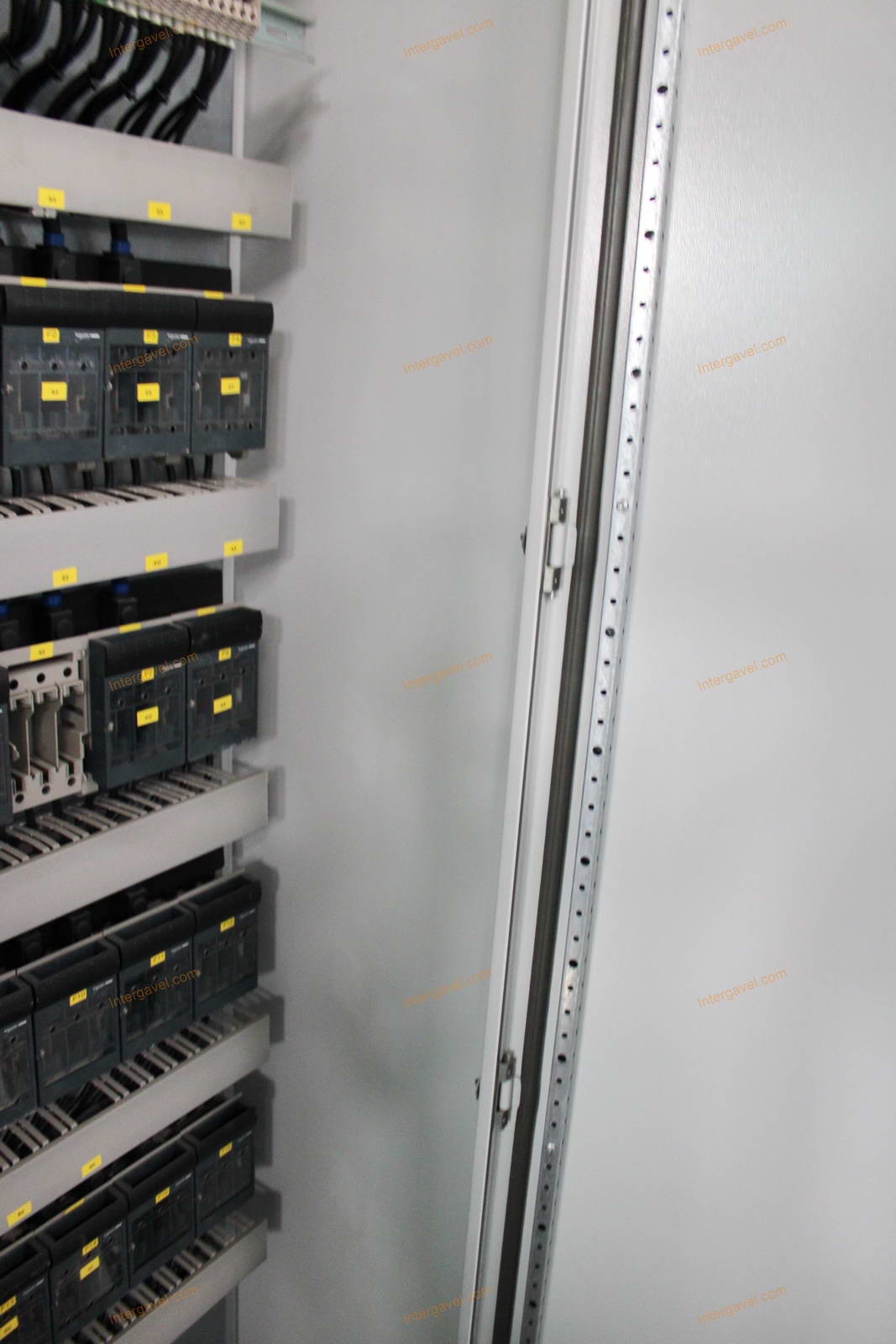 Villamos szekrény 10