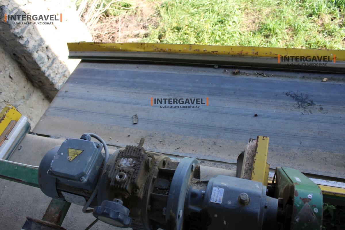 Burgonya válogató kocsi 26