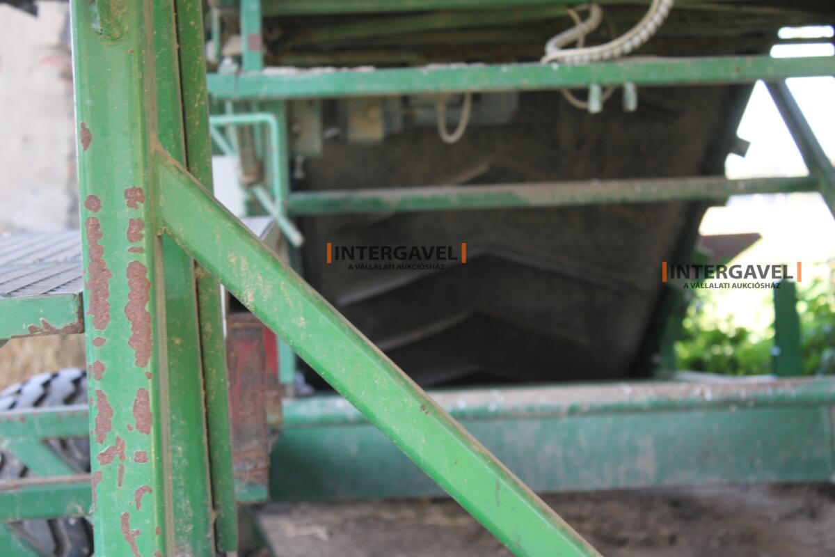 Burgonya válogató kocsi 33