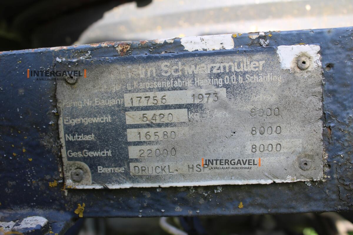 Tréler- Schwarzmüller 5