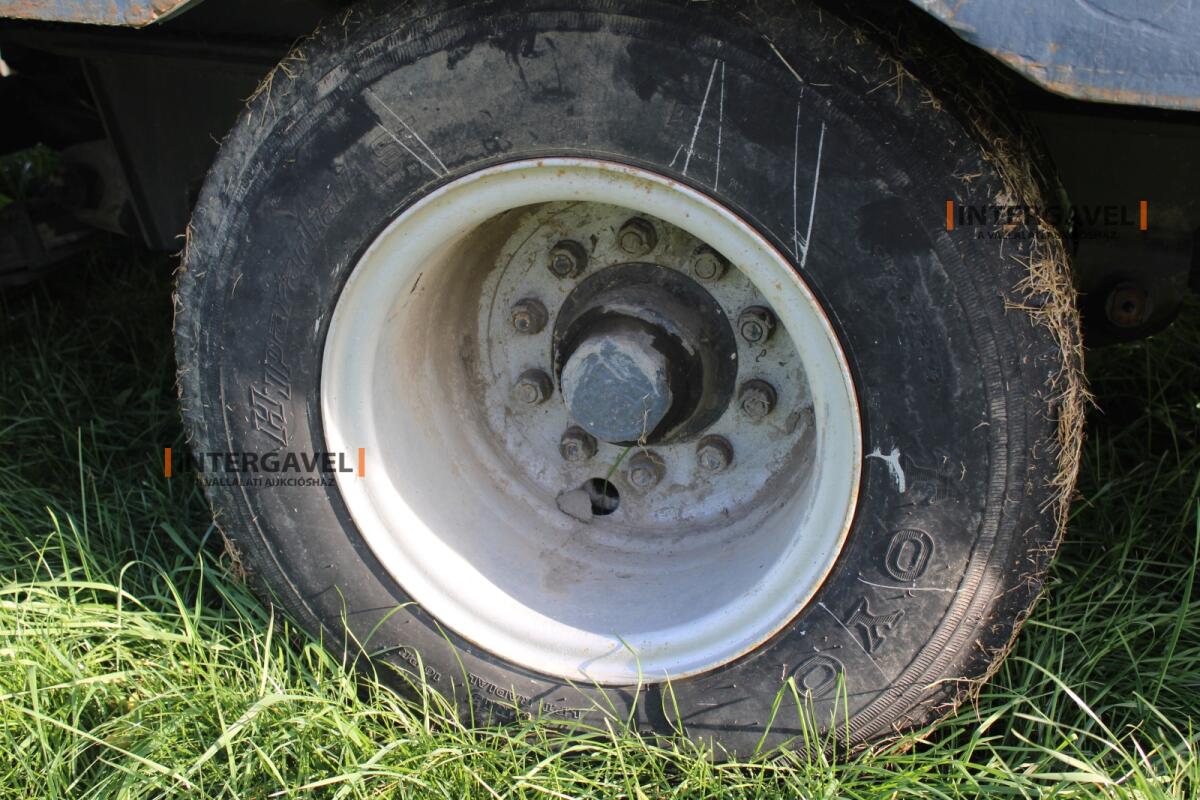 Tréler- Schwarzmüller 14