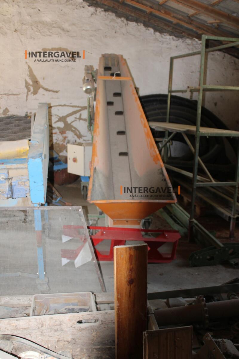 Szállító szalag 12