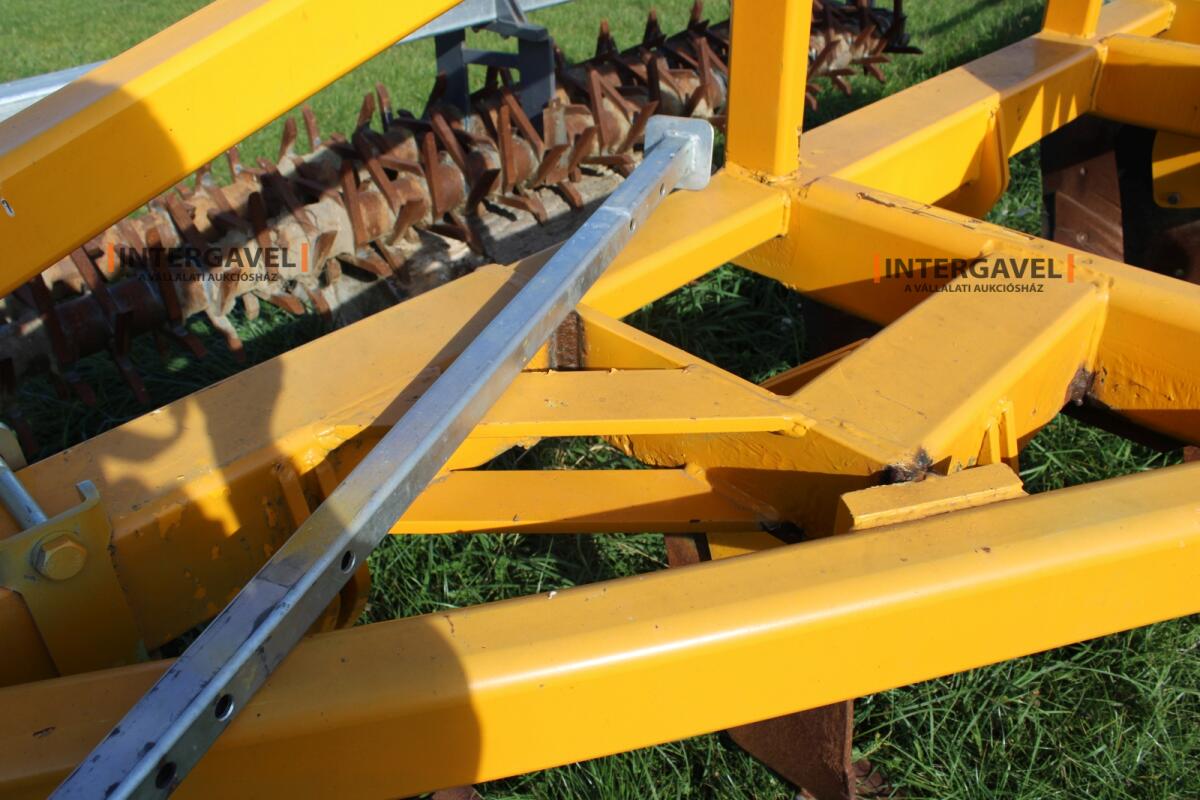 Lazító - Wallner 12