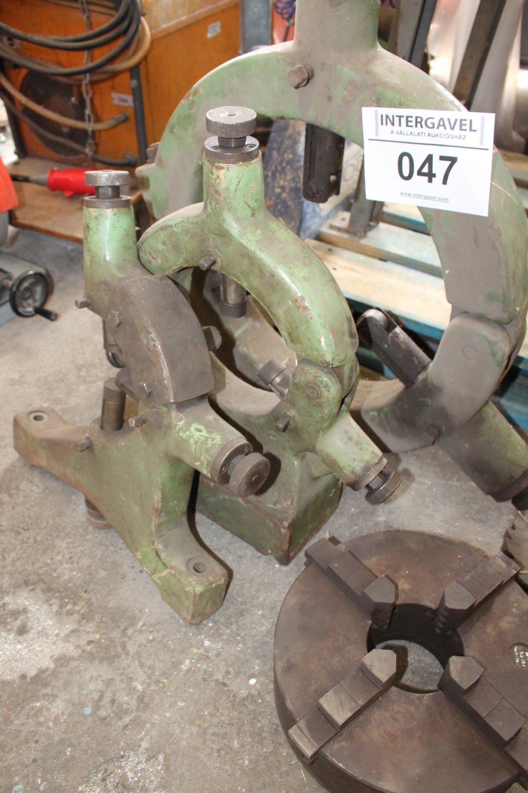 Vegyes esztergaalkatrészek 7