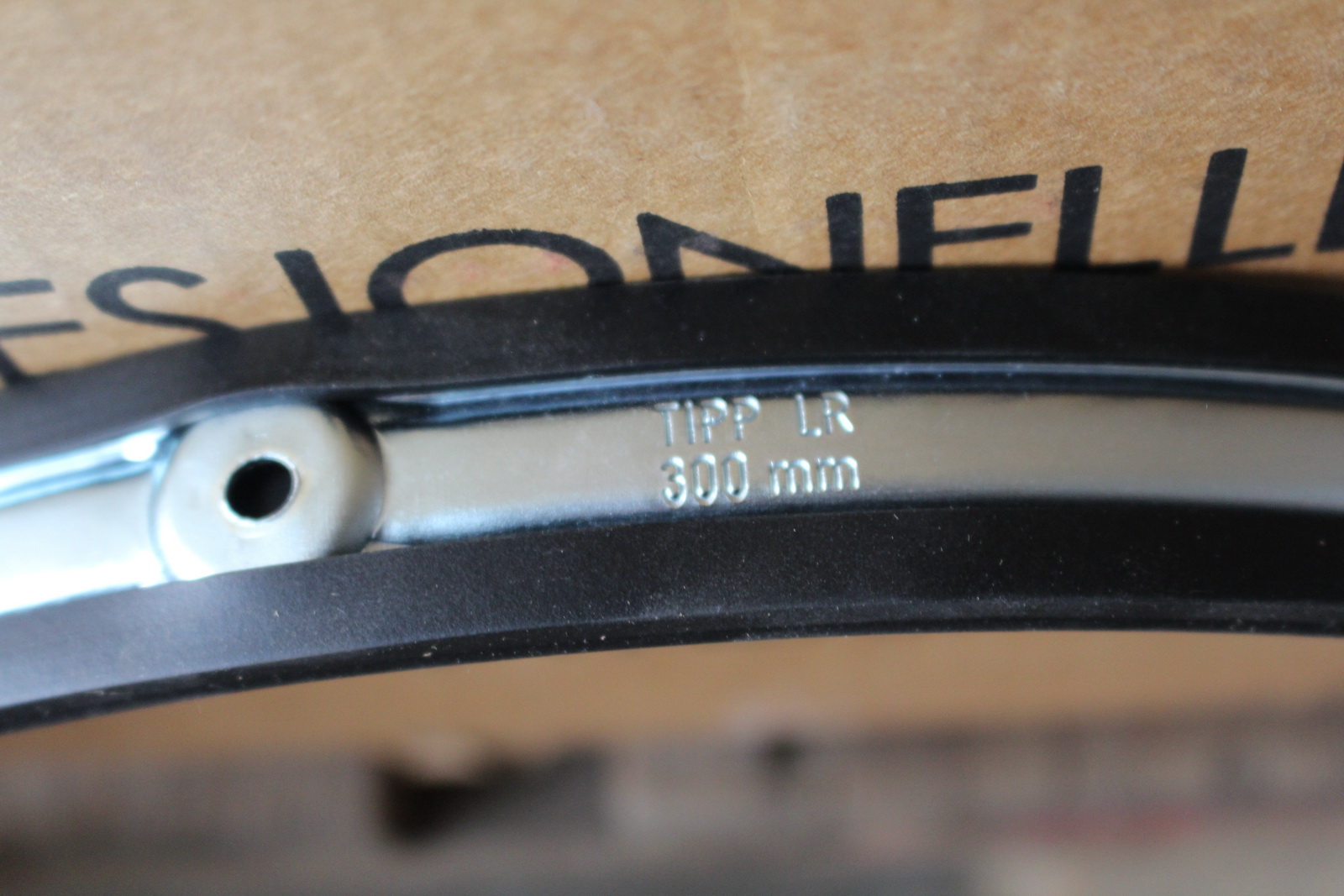 Würth gumis légtechnikai csőbilincs, átmérő: 300mm 2