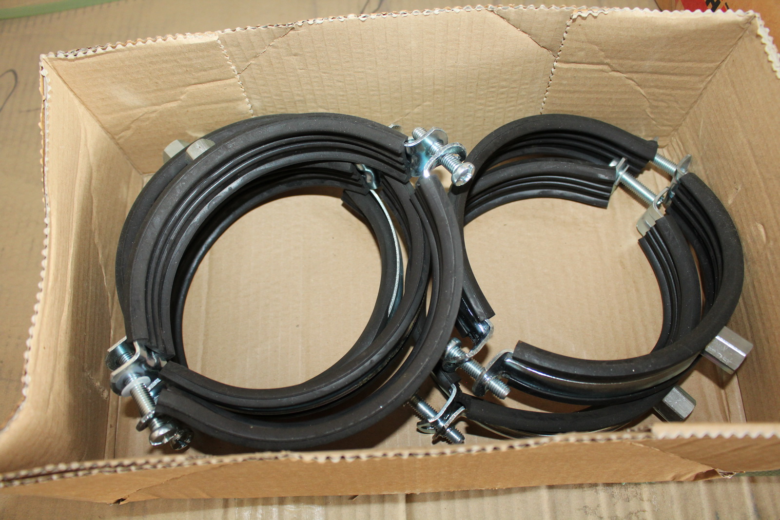 Würth gumis légtechnikai csőbilincs, átmérő: 140-146mm 2