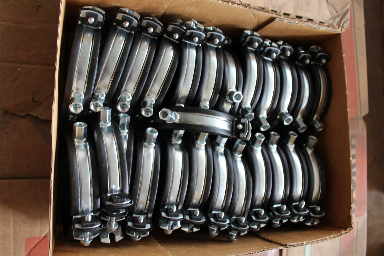 Würth gumis légtechnikai csőbilincs, átmérő: 115-125mm és 112 mm 2