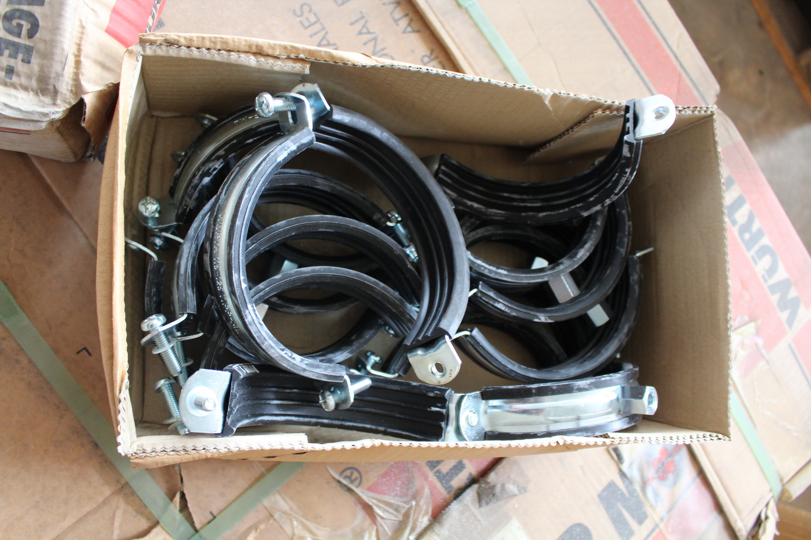 Würth gumis légtechnikai csőbilincs, átmérő: 115-125mm és 112 mm 6