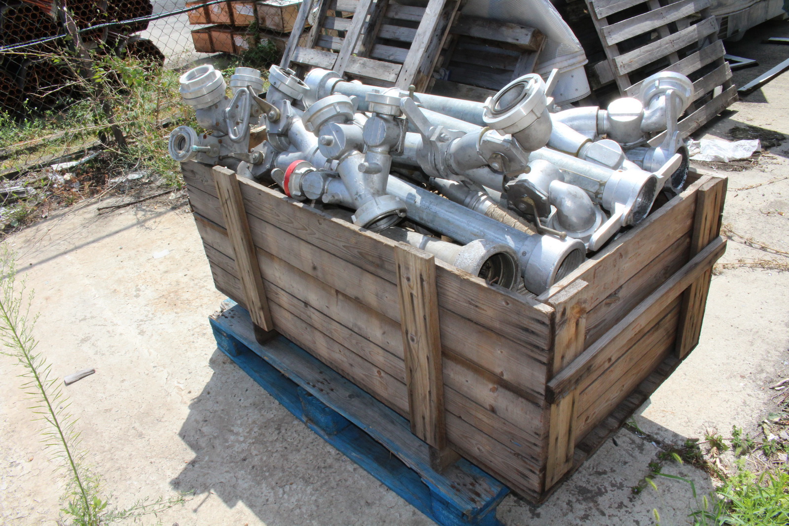 Használt tűzoltó tömlők és tartozékai 2