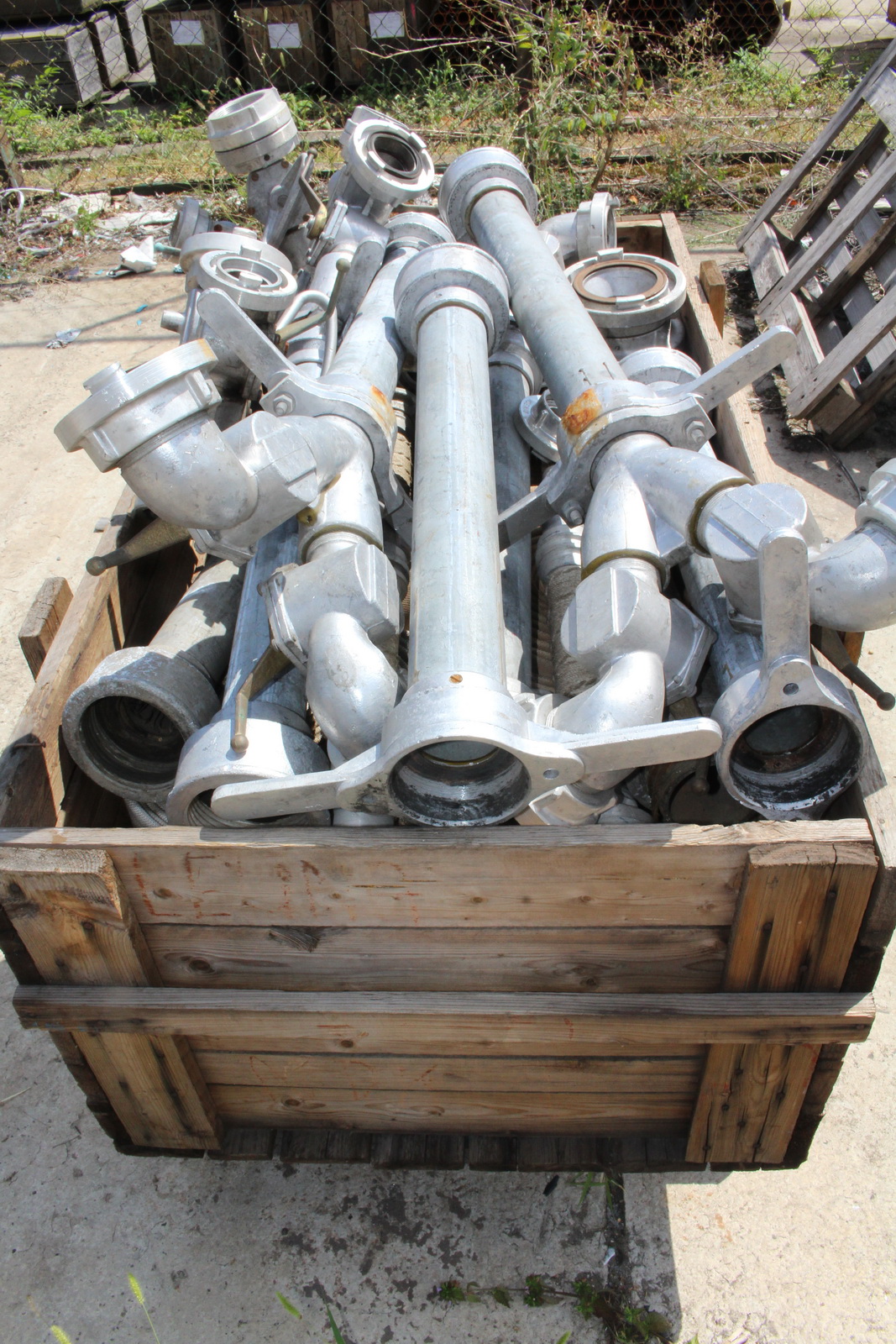 Használt tűzoltó tömlők és tartozékai 3