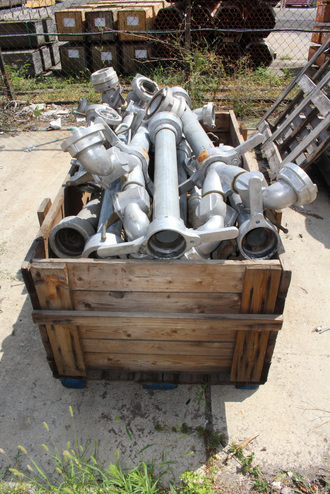 Használt tűzoltó tömlők és tartozékai 7