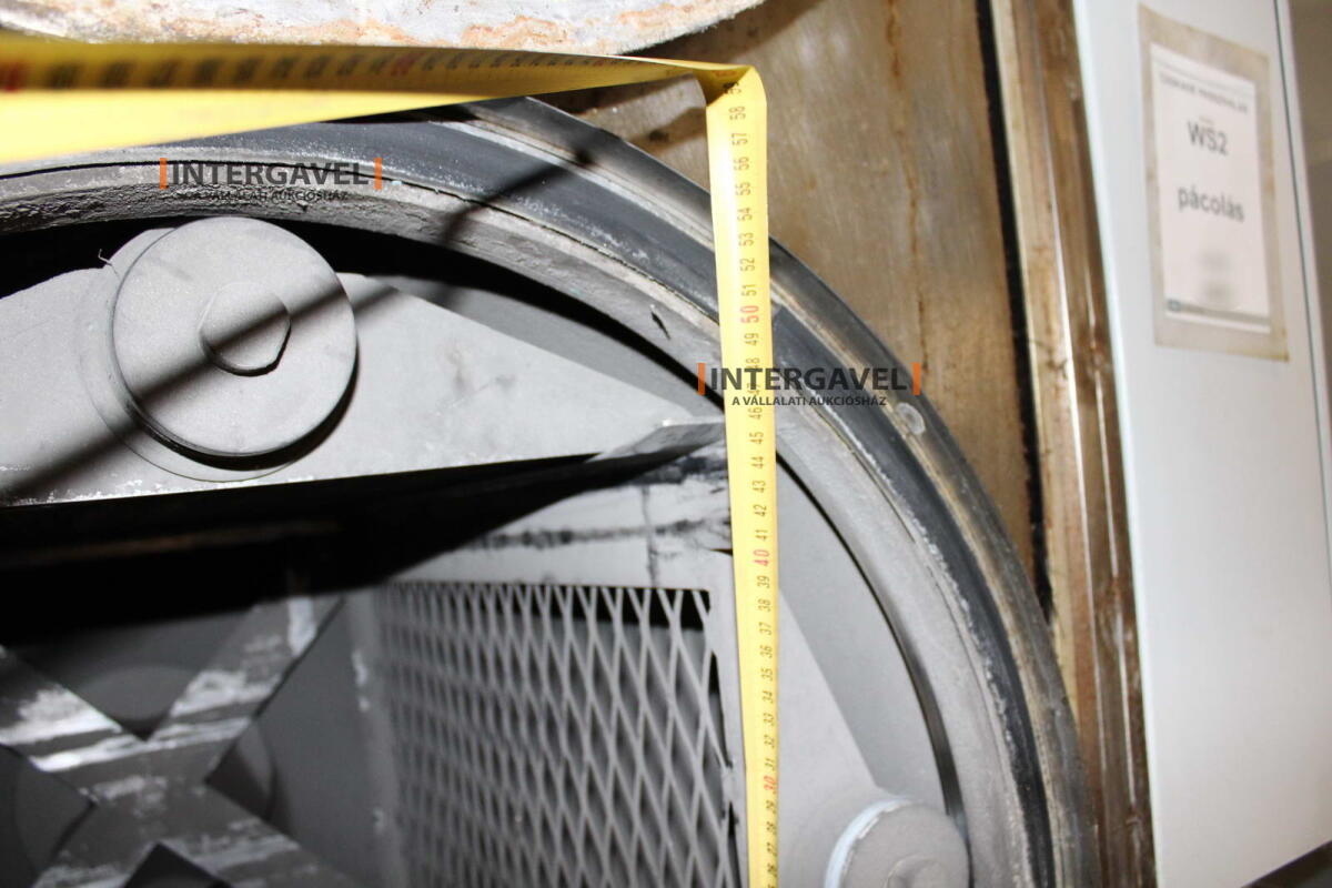 Pácoló berendezés 18