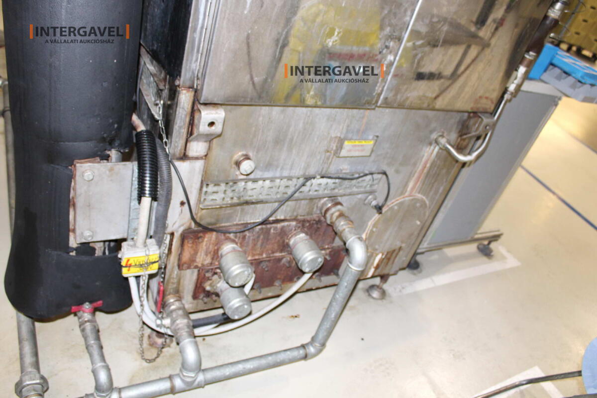 Polimerizáló berendezés 17