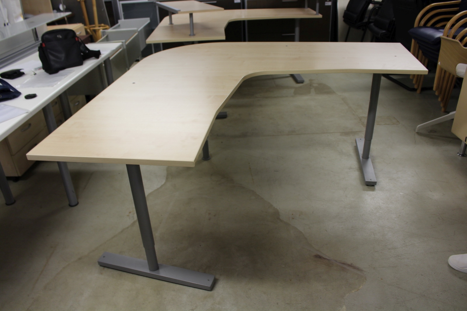 L-alakú íróasztal (juhar) 3