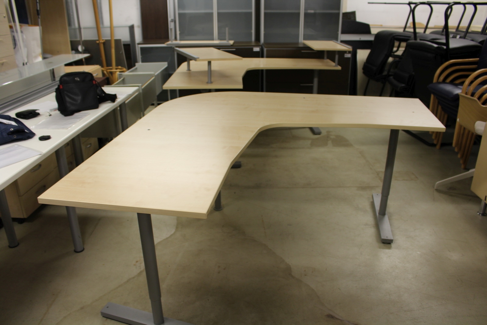 L-alakú íróasztal (juhar) 4