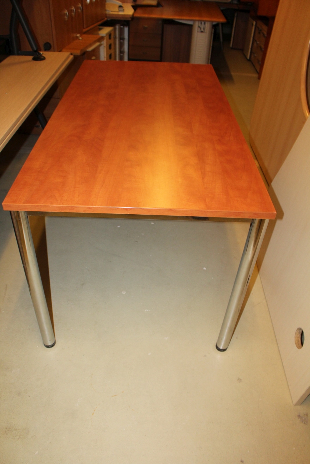 Asztal (cseresznye) 1