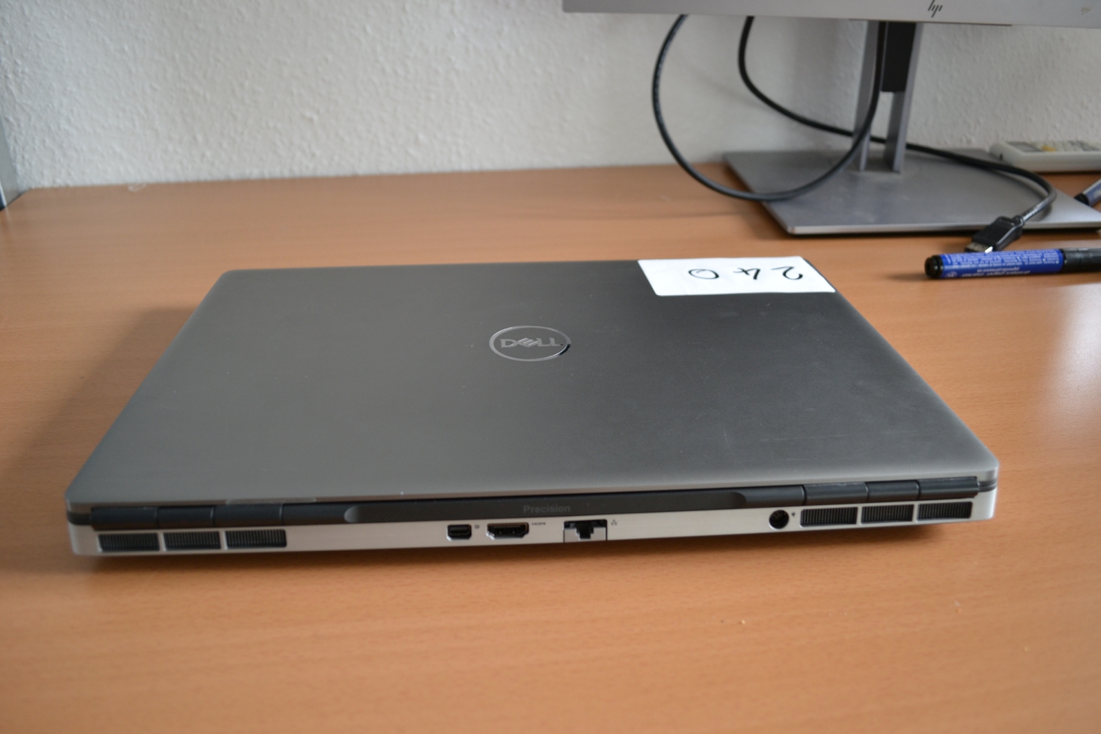 Dell Precision 7560 4