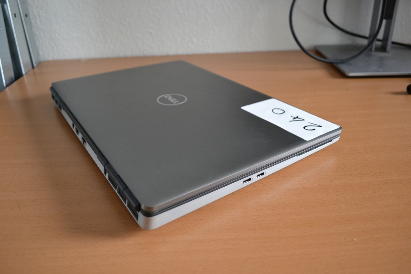 Dell Precision 7560 5