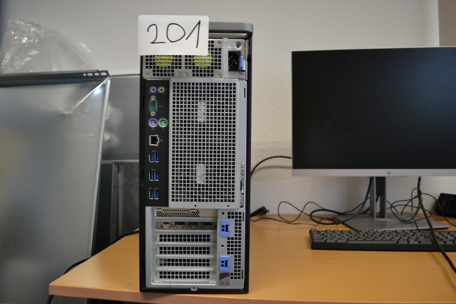 Dell Precision 7820 - Munkaállomás 3