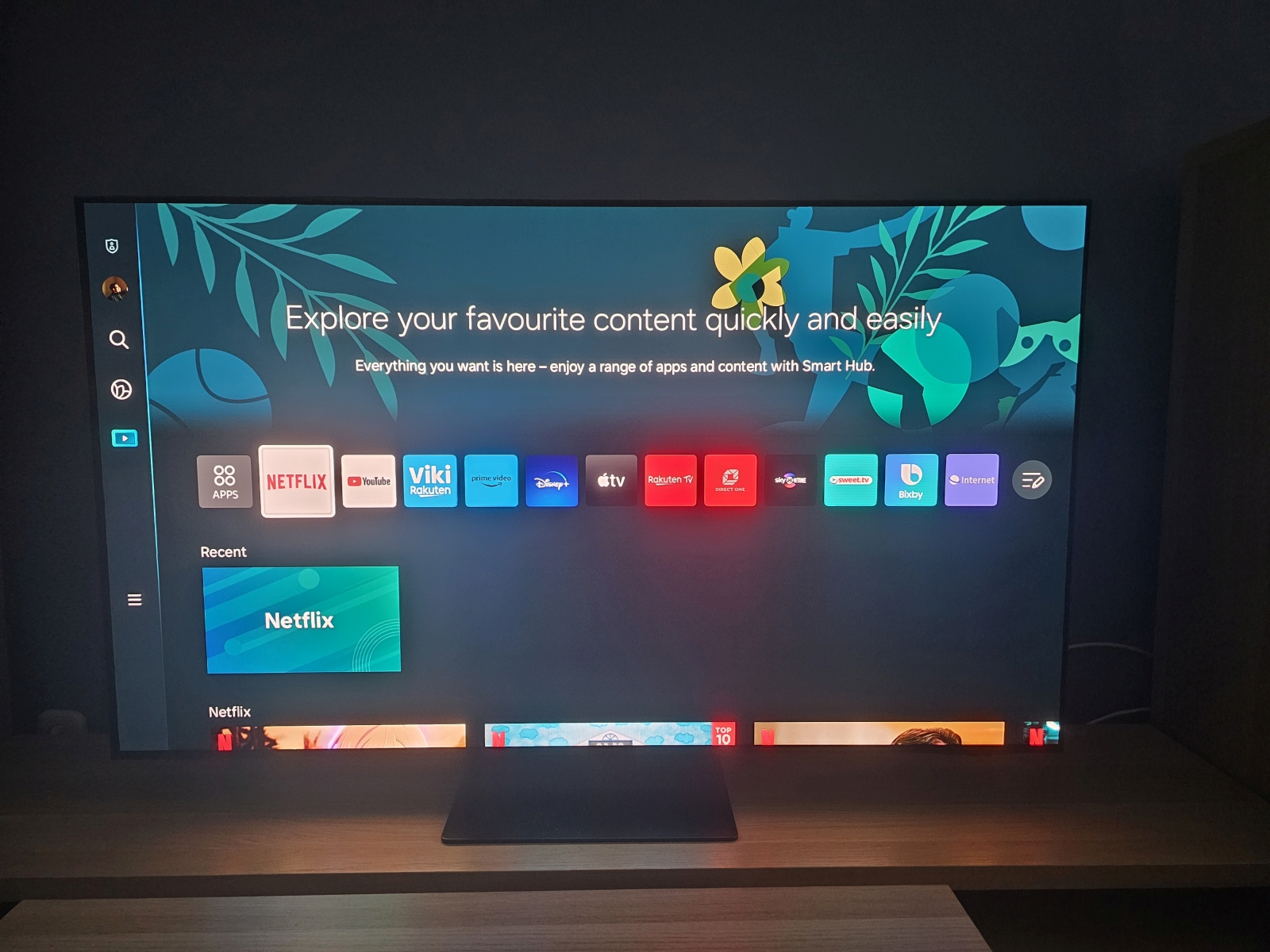 Samsung 55" S95C OLED 4K HDR Smart TV 2