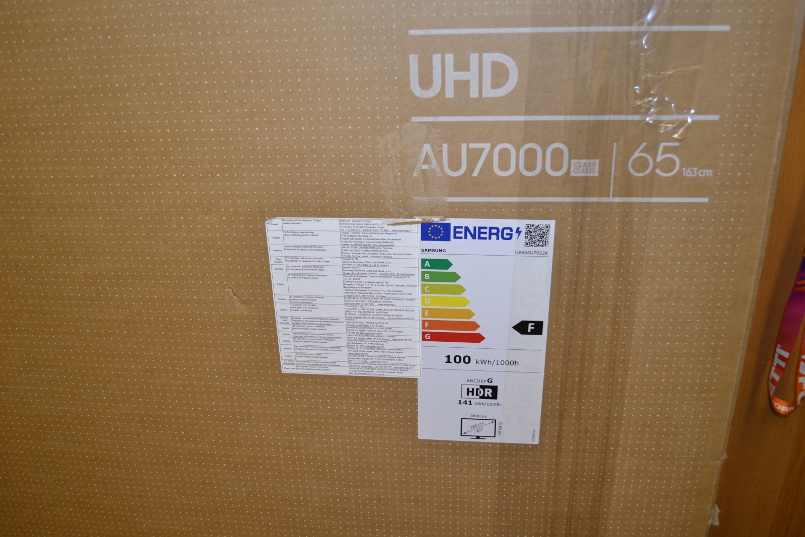 Samsung tv (AU7000, 65") 2