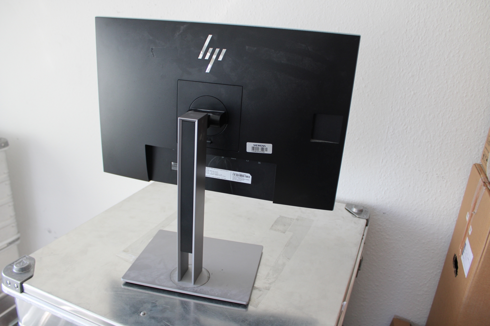 HP monitor (E243i) 2