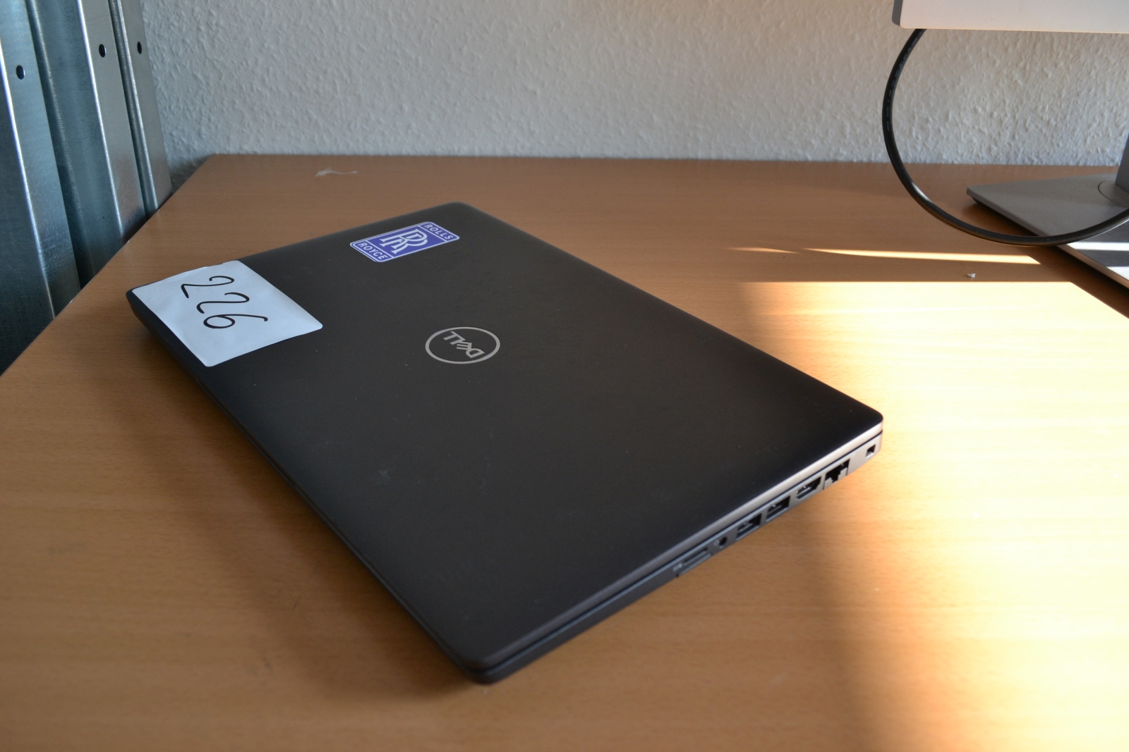 Dell Latitude 5400 - Laptop 3