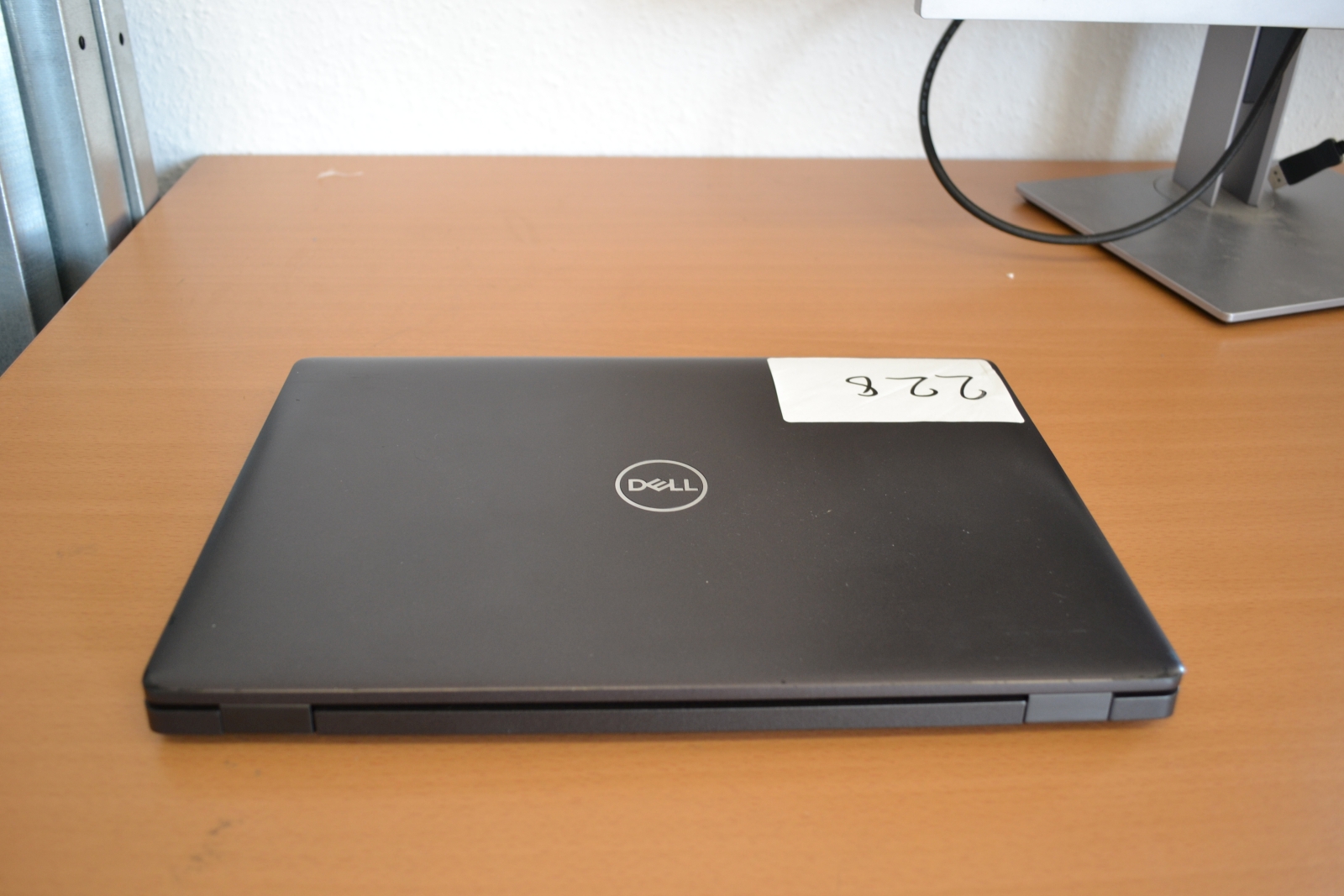 Dell Latitude 5400 - Laptop 4