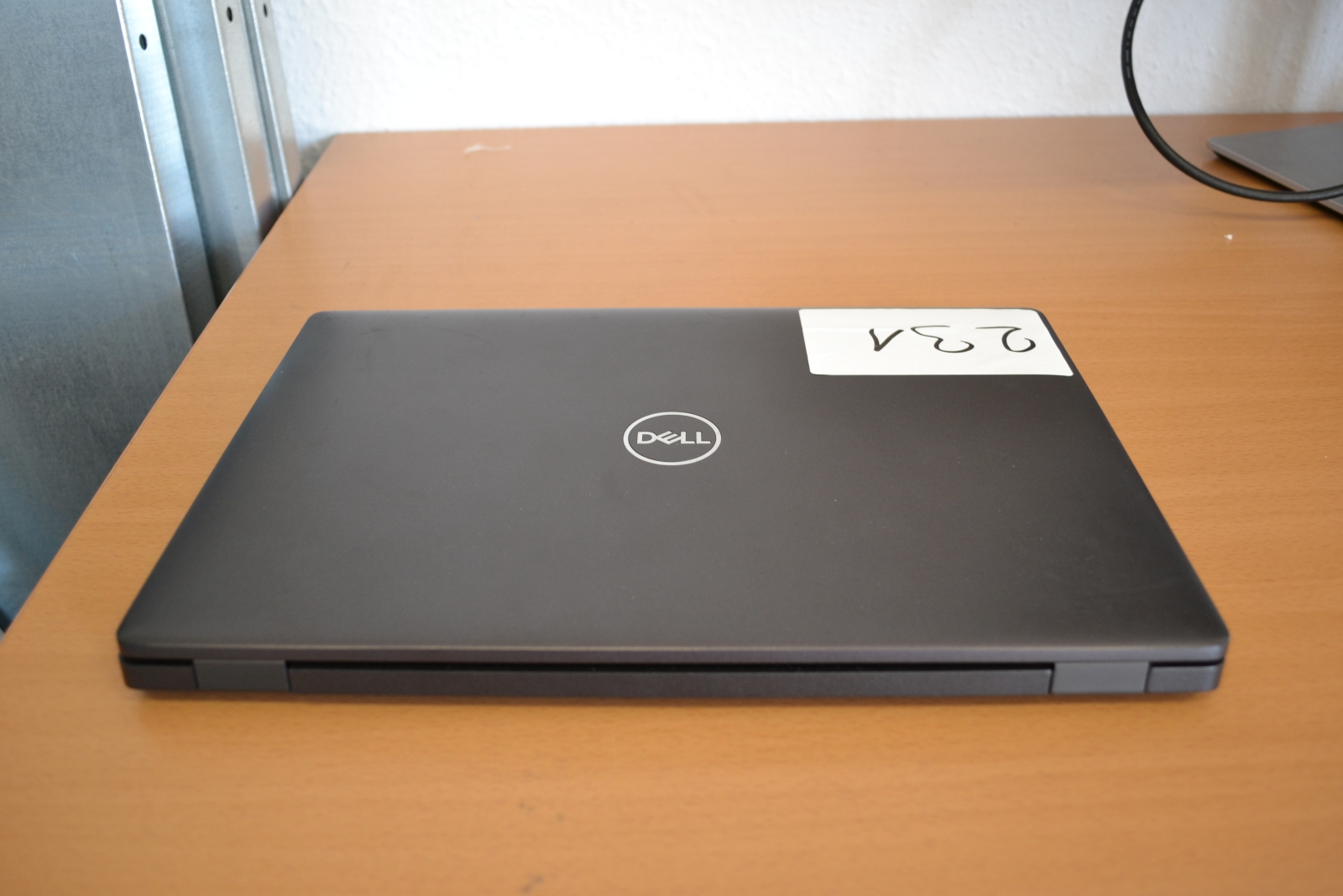 Dell Latitude 5400 - Laptop 4