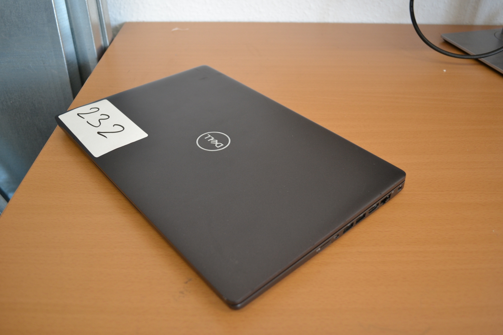 Dell Latitude 5400 - Laptop 3